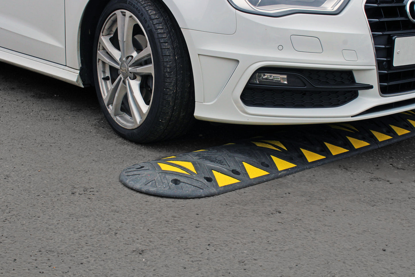 Ridgeback Speed Bump Kit, 50mm or 75mm - Complete Kit with Free Delivery